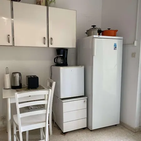 T2 Lumineux Avec Loggia Fermee, Proche Des Thermes, Parking, Wifi - - Fr-1-553-184 Apartment *