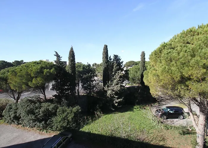 T2 Lumineux Avec Loggia Fermee, Proche Des Thermes, Parking, Wifi - - Fr-1-553-184 Apartment